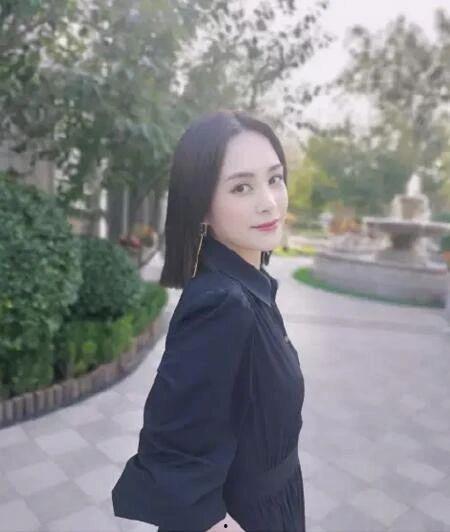 阿娇点赞爆料视频,背后真相引网友热议 第3张 阿娇点赞爆料视频,背后真相引网友热议 第3张